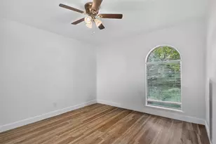9009 Willowbrook Dr, Rowlett, TX 75088 - Photo 15