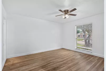 9009 Willowbrook Drive, Rowlett, TX 75088 - Photo 7