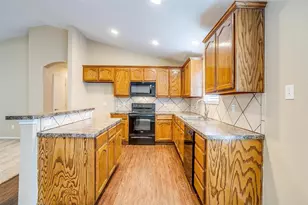 1205 Kielder Cir, Fort Worth, TX 76134 - Photo 11