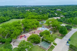 2932 S Creekwood Dr, Grapevine, TX 76051 - Photo 29