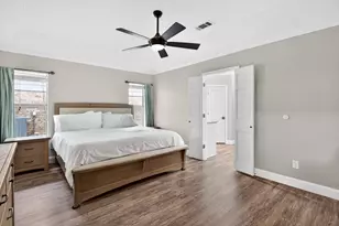 2932 S Creekwood Dr, Grapevine, TX 76051 - Photo 17