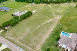 104 Green Meadow Ct, Gunter, TX 75058 - Photo 1