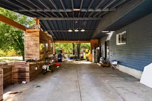 1829 W Lake Shore Dr, Alvarado, TX 76009 - Photo 25