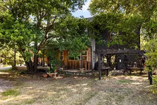 1829 W Lake Shore Dr, Alvarado, TX 76009 - Photo 5