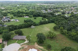 1215 Oakwood Trail, Southlake, TX 76092 - Photo 15