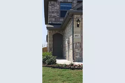 4925-4927 Sanger Circle Drive, Sanger, TX 76266 - Photo 1