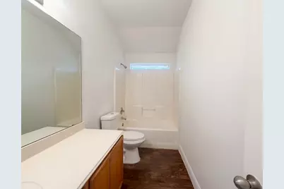 2563 Taos Drive, Grand Prairie, TX 75051 - Photo 9