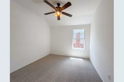 2563 Taos Drive, Grand Prairie, TX 75051 - Photo 13