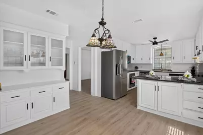1101 British Boulevard, Grand Prairie, TX 75050 - Photo 11