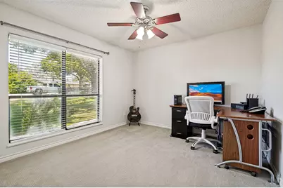 226 Oakwood Drive, Lancaster, TX 75146 - Photo 13