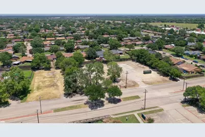 301/325 N Town East Boulevard, Mesquite, TX 75150 - Photo 5