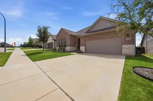 14617 Donner Trail, Fort Worth, TX 76262 - Photo 5