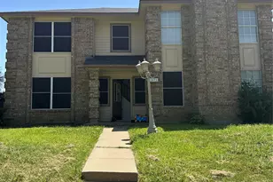 2071 Briarcliff Rd, Lewisville, TX 75067 - Photo 1