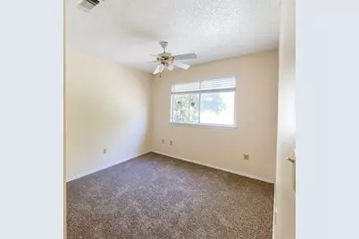 530 Rawls Circle, Irving, TX 75061 - Photo 7