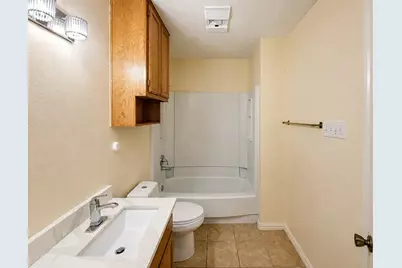530 Rawls Circle, Irving, TX 75061 - Photo 9