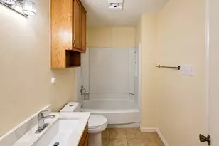 530 Rawls Cir, Irving, TX 75061 - Photo 9