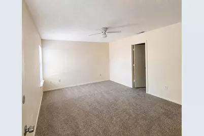 530 Rawls Circle, Irving, TX 75061 - Photo 11