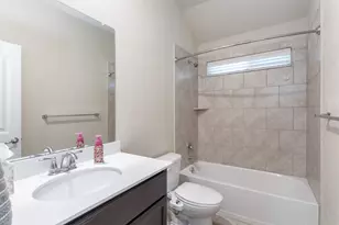 912 Lake Cypress Ln, Little Elm, TX 75068 - Photo 9