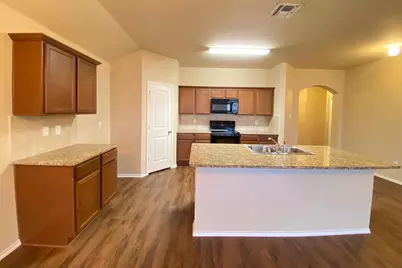 2105 Meadow Park Drive, Princeton, TX 75407 - Photo 5