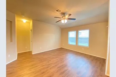 2105 Meadow Park Drive, Princeton, TX 75407 - Photo 11