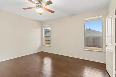 4809 Gunnison Drive, Denton, TX 76208 - Photo 9