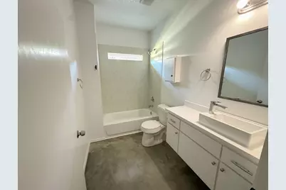 221 San Angelo Avenue, Benbrook, TX 76126 - Photo 5