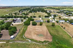 11529 Old Stoney Rd, Ponder, TX 76259 - Photo 23