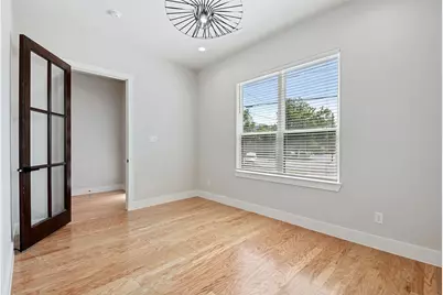 409 N Rogers Street, Waxahachie, TX 75165 - Photo 5
