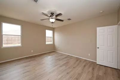 10706 Gleneagles Lane, Rowlett, TX 75089 - Photo 11