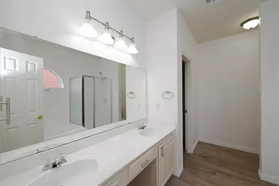 10706 Gleneagles Lane, Rowlett, TX 75089 - Photo 13