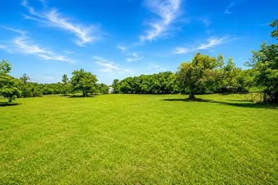 2102 Hill Top Circle, Weatherford, TX 76085 - Photo 25