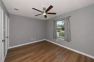 2102 Hill Top Cir, Weatherford, TX 76085 - Photo 19