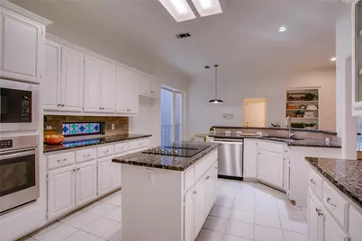 2116 Glendale Drive, Plano, TX 75023 - Photo 9