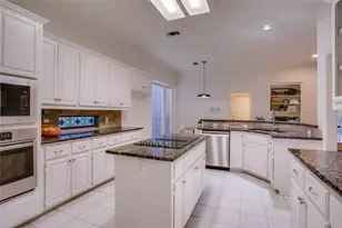 2116 Glendale Dr, Plano, TX 75023 - Photo 9