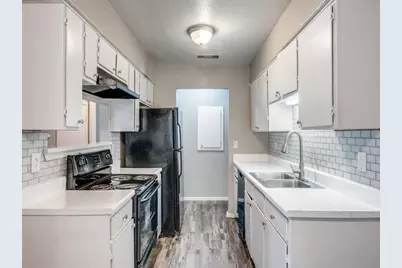 1122 Millview Drive #1202, Arlington, TX 76012 - Photo 7