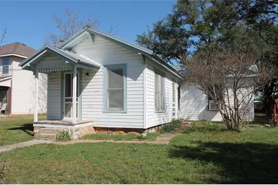 407 Paluxy Street, Glen Rose, TX 76043 - Photo 1