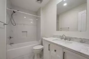 1721 W Walker St, Denison, TX 75020 - Photo 9