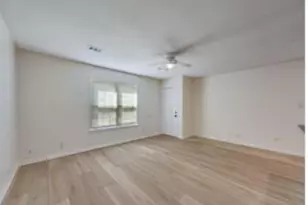 1721 W Walker St, Denison, TX 75020 - Photo 7