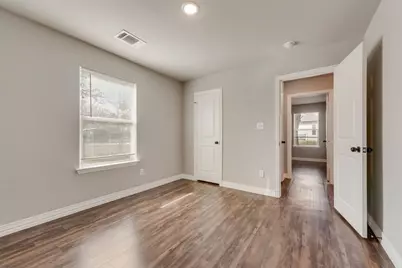 105 S Commerce Street, Savoy, TX 75479 - Photo 9