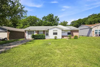 647 Power Drive, Duncanville, TX 75116 - Photo 3