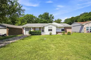 647 Power Dr, Duncanville, TX 75116 - Photo 3