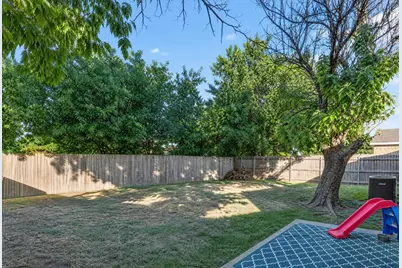 1200 E Georgian Road, Saginaw, TX 76179 - Photo 27