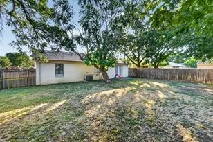 1200 E Georgian Rd, Saginaw, TX 76179 - Photo 5