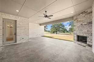 114 Red Bud Rd, Boyd, TX 76023 - Photo 29
