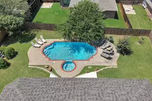 111 Honeysuckle Dr, Justin, TX 76247 - Photo 35