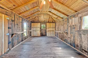8727 S Fm 69, Como, TX 75431 - Photo 29
