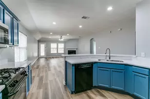 815 Creekside Dr, Little Elm, TX 75068 - Photo 11