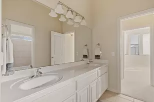 7008 Kenswick Dr, Plano, TX 75024 - Photo 37
