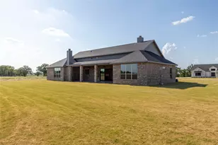 115 Red Bud Rd, Boyd, TX 76023 - Photo 37