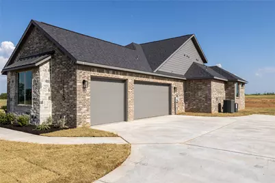 115 Red Bud Road, Boyd, TX 76023 - Photo 5
